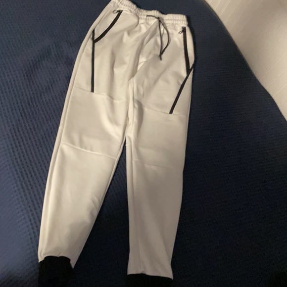 Sweat pants - Picture 4 of 4